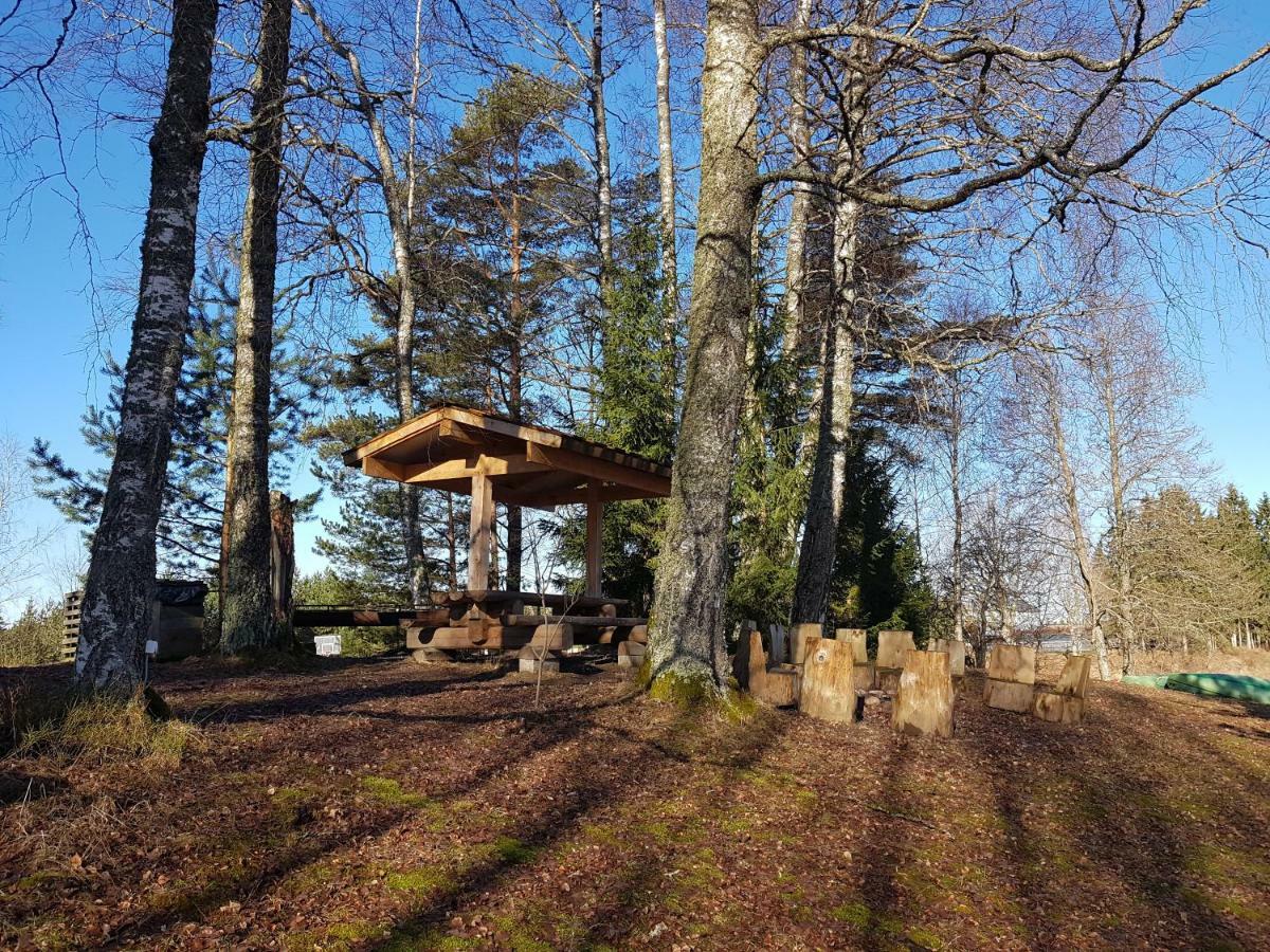 Готель Soomaa Water Camp Joesuu  Екстер'єр фото