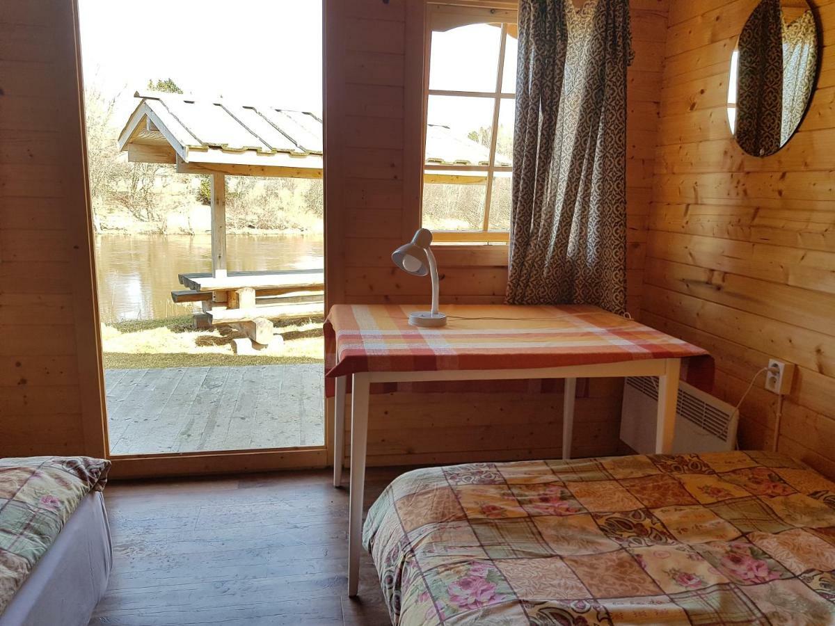 Готель Soomaa Water Camp Joesuu  Екстер'єр фото