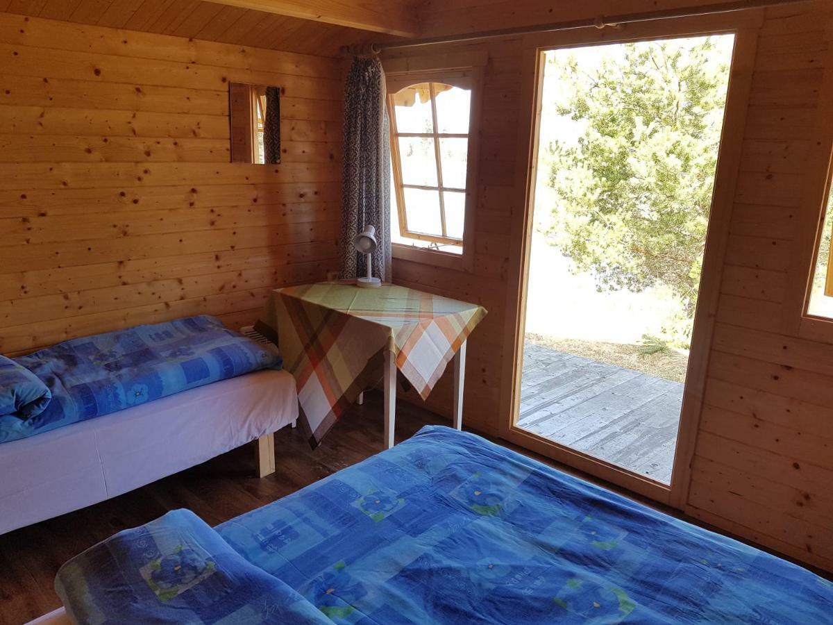 Готель Soomaa Water Camp Joesuu  Екстер'єр фото