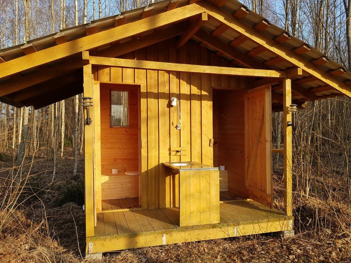 Готель Soomaa Water Camp Joesuu  Екстер'єр фото