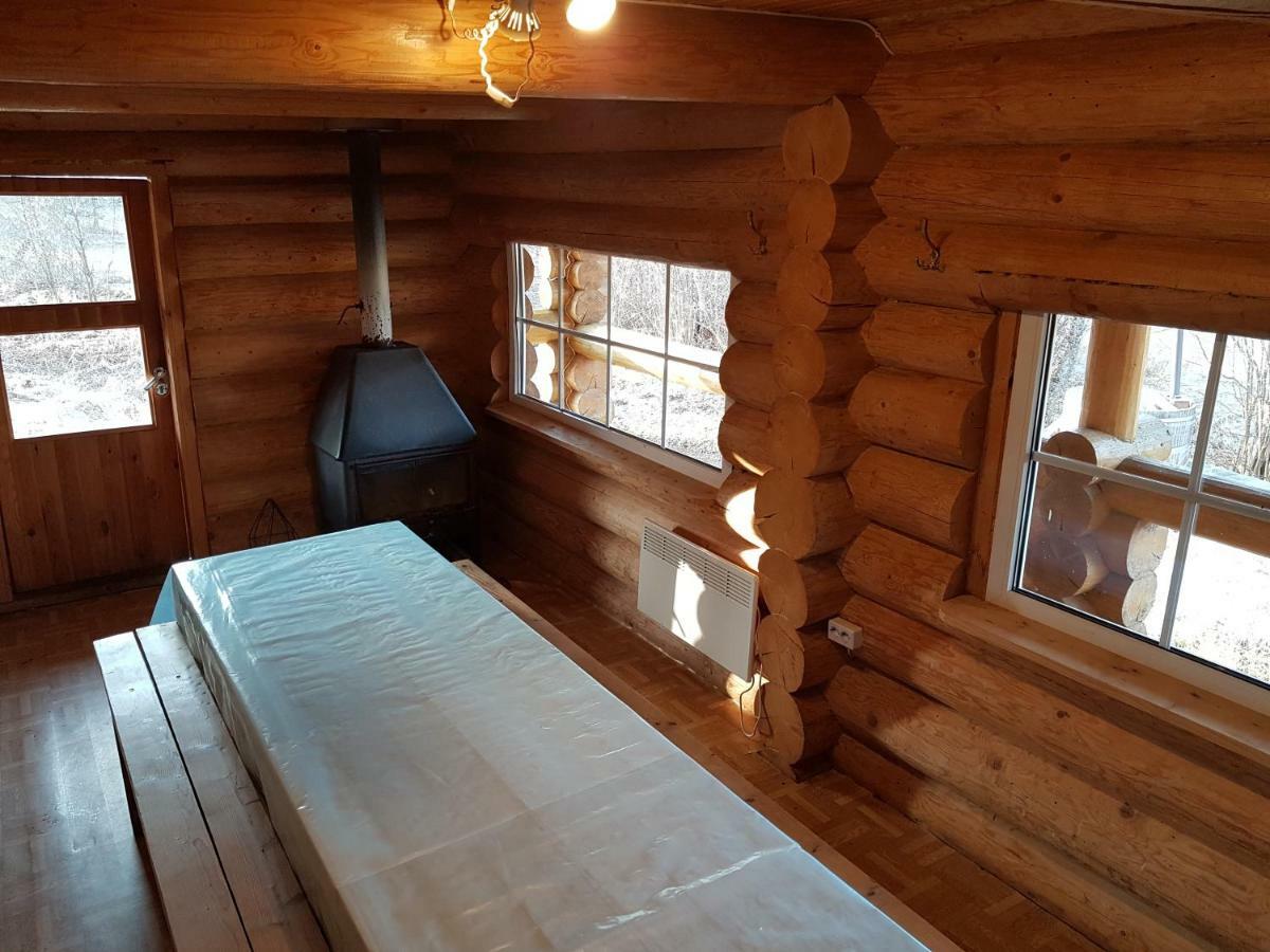 Готель Soomaa Water Camp Joesuu  Екстер'єр фото